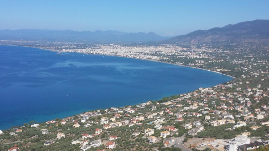 Messinian Blue Seaside Villa Каламата Екстер'єр фото